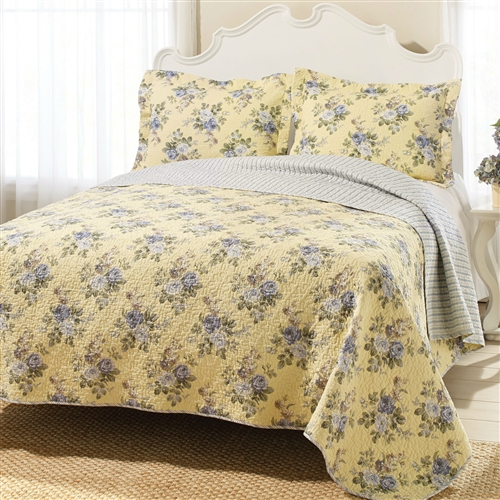 King Yellow Blue Floral Lightweight Coverlet Set | FastFurnishings.com