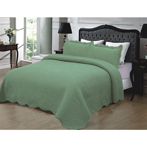 King size 3-Piece Sage Green Quilted Cotton Bedspread with Shams ...