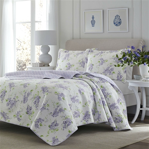 King size 3-Piece Cotton Quilt Set with Purple White Floral Pattern ...