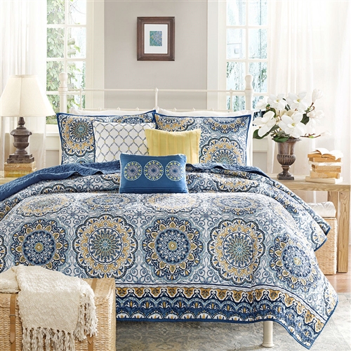 Queen size 6-Piece Coverlet Quilt Set in Blue Floral Pattern ...